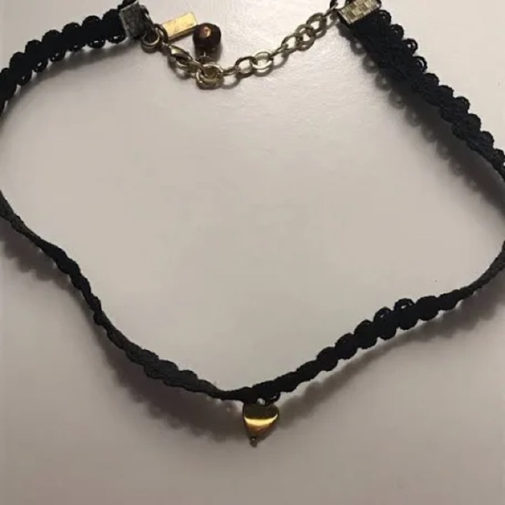 Elegant Black and Gold Choker